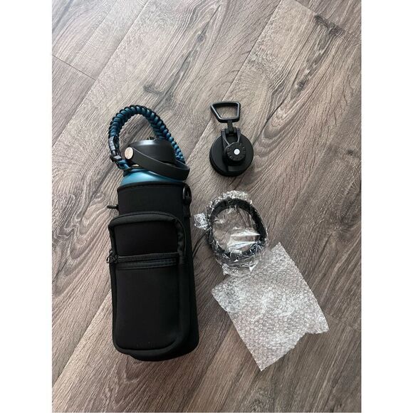 Vickniy Insulated Water Bottle 40OZ - Cold-48h Hot-24h, Sweat-Proof, Large Stain - Picture 8 of 10